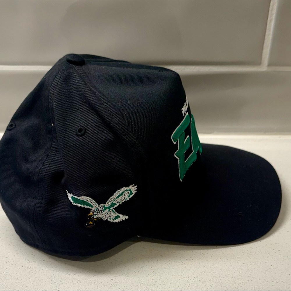 Philadelphia Eagles Black ‘47 brand SnapBack. Never worn! - Picture 2 of 5